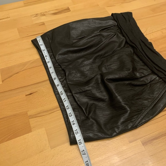 ALC black genuine leather mini skirt size 4 - Picture 9 of 11